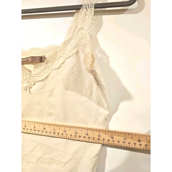 ALT VTG Elena Gilbert Sleeveless Lace Camisole Top Ivory MED Vampire Diaries - Picture 6 of 9
